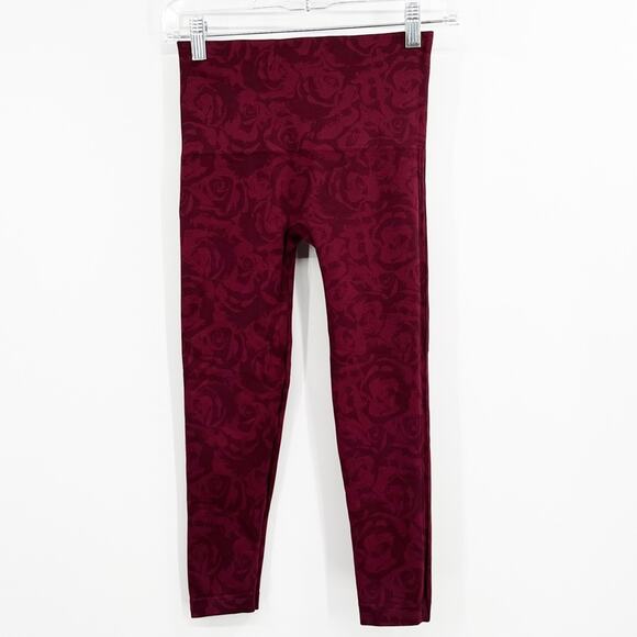 Spanx Cropped Look at Me Now Seamless Leggings Garnet Rose - Picture 1 of 6